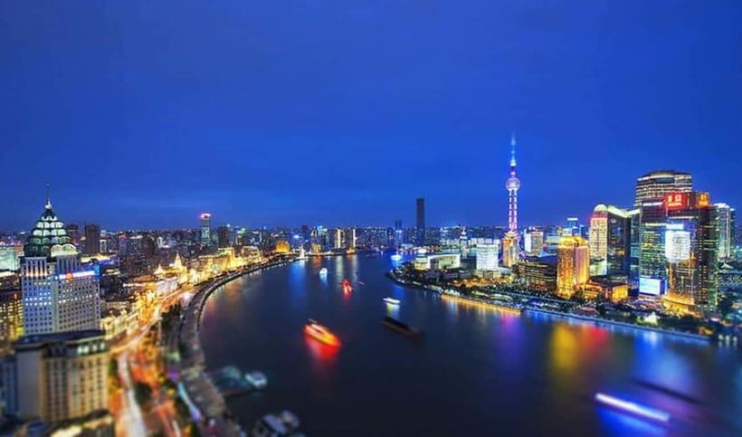 Shanghai Night River Cruise VIP Seat with Authentic Dinner - Dinner at a Local Restaurant (Not On the Boat)