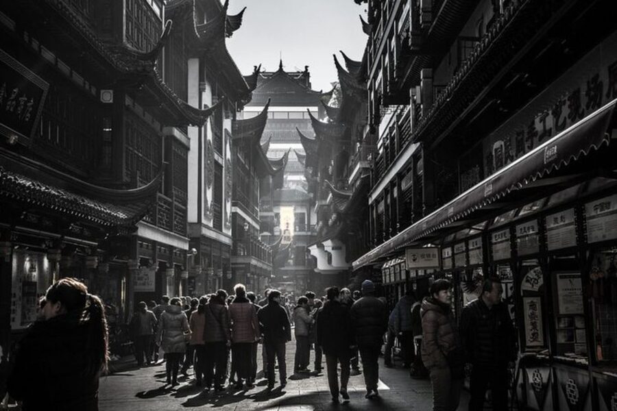 Shanghai: Private custom tour with a local guide - Pickup, timing, and the walking reality (2 to 8 hours)