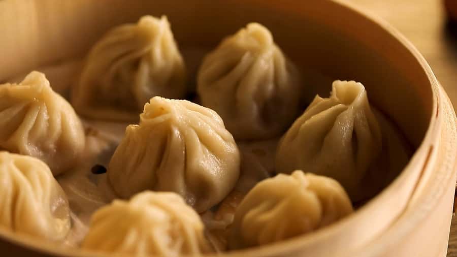Shanghai: Private Tour with Hotel Pickup and Drop-off - Yu Garden Calm and Ming-Dynasty Detail (Ticket Optional)
