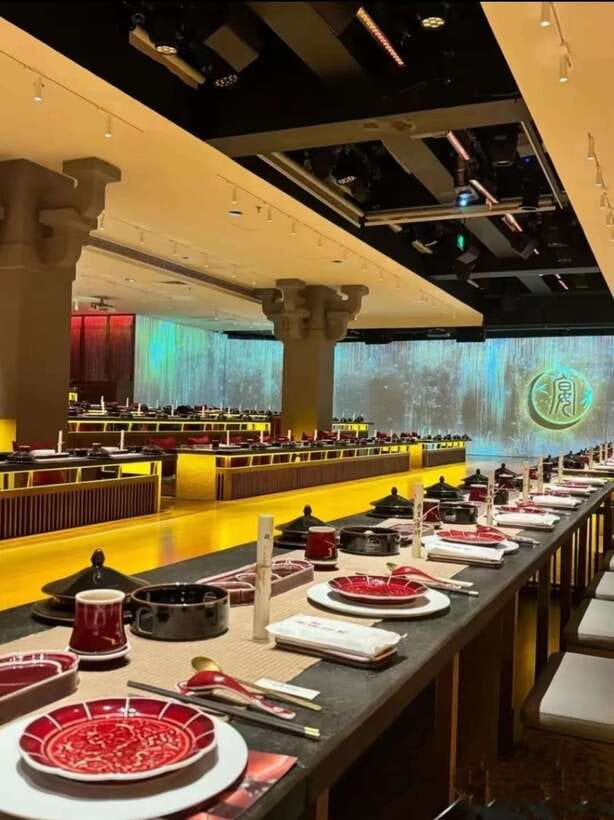 Shanghai: Royal Banquet with Chinese Cultural Performance - Kids and height rules you should take seriously
