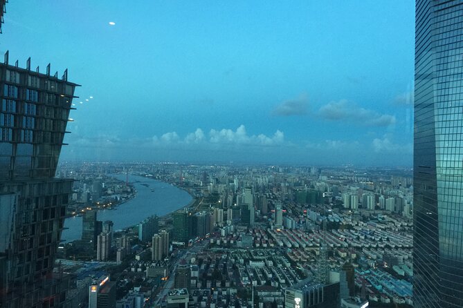 Shanghai Tower Observation Deck 118 floor Tickets Pre-booking. - Who should book this 118th floor ticket