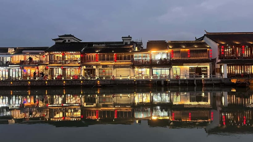 Shanghai: Zhujiajiao Water Town with Calligraphy Experience - Small Details That Make a Big Difference