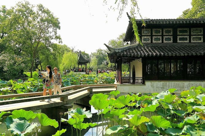 Tongli and Zhouzhuang Water Town Private Day Tour from Suzhou - Stop 3: Zhouzhuang Water Town and why it’s the No. 1 name