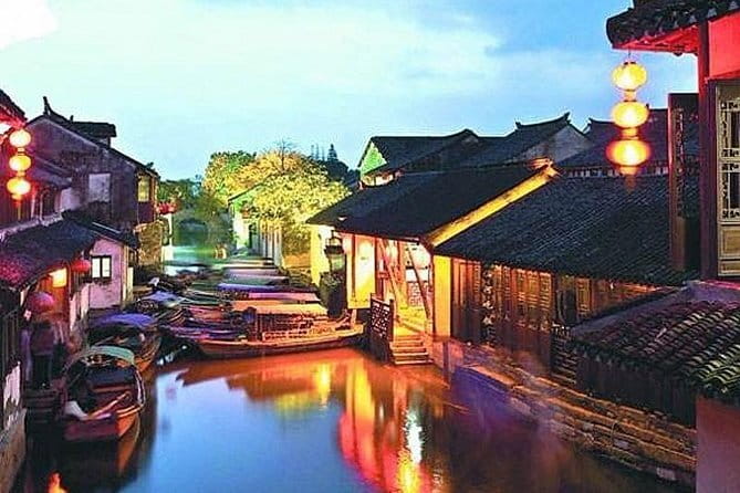 Tongli and Zhouzhuang Water Town Private Day Tour from Suzhou - Stop 1: Tongli Town and the feel of canal-side old architecture