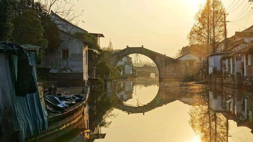 Water Town Zhujiajiao Shanghai: Boat Ride,Sights,Bites&Sips - Zhujiajiao core time: streets, shopping, and the food you came for