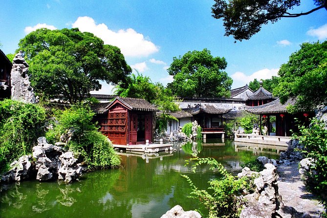 Zhouzhuang and Tongli Self-Guided Tour from Suzhou with Drop-off Options - Tongli Town: Canals, Bridges, Tuisi Garden, and Optional Gondola Time