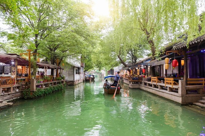Zhouzhuang and Tongli Water Town Private Transfer Service from Shanghai - Door-to-Door Private Transfer From Shanghai