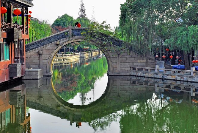Zhouzhuang Water Village Tour from Shanghai - Zhouzhuang Water Village from Shanghai: why the 1:30 pm start works