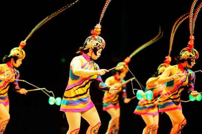 Zhujiajiao Private Day Tour and Shanghai Acrobatic Show - Hotel pickup plus a realistic timing plan in Shanghai