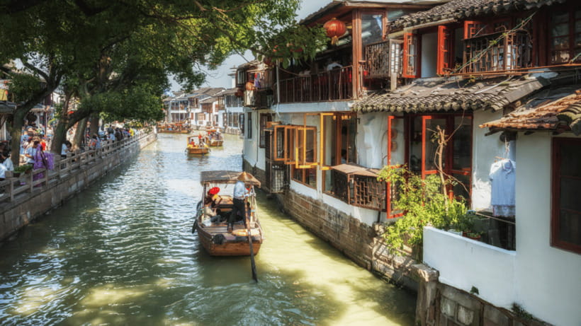 Zhujiajiao & Shanghai:Small Group Tour Water Town to Skyline - City God Temple area: cultural context plus practical wandering time